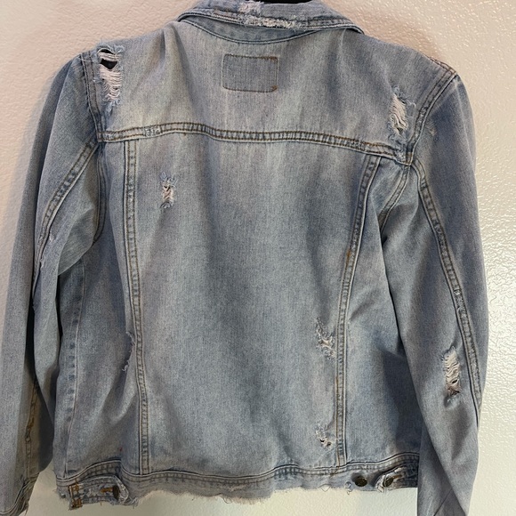 Guess Denim Jean Jacket - Picture 2 of 2